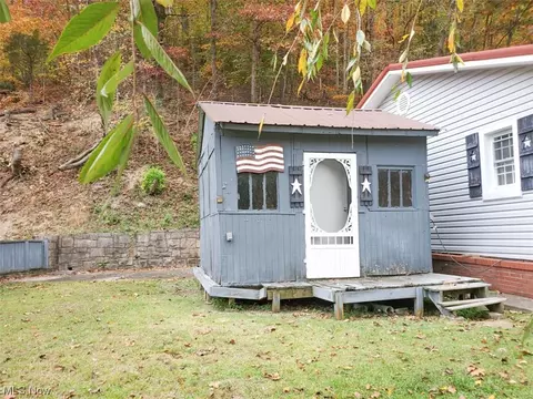 145 High St, Gauley Bridge, WV 25085 photo 25