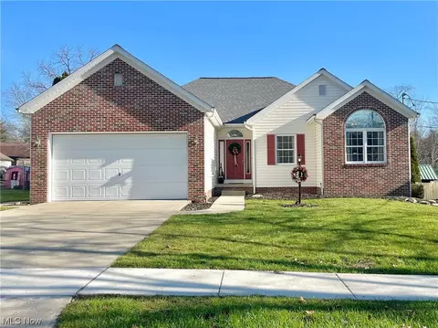 114 Redfield, Lodi, OH 44254