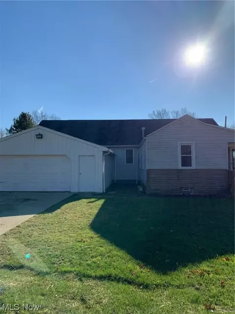 4216 Bushey, Norton, OH 44203