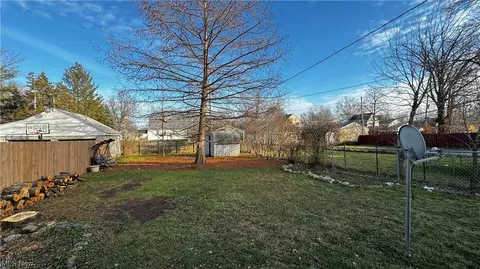 316 Winckles St, Elyria, OH 44035 photo 19