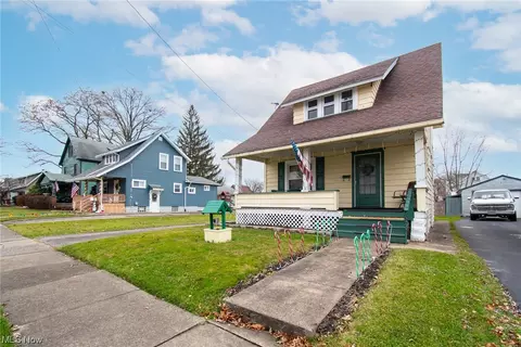 117 Morrison St, Struthers, OH 44471 photo 2