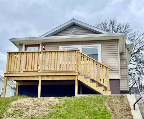 223 Franklin St, Weirton, WV 26062