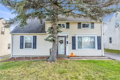 4253 Hickory Ln, Warrensville Heights, OH 44128
