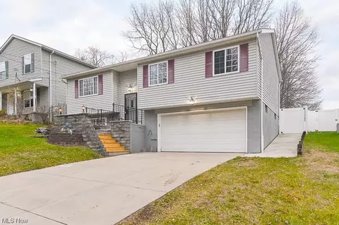 321 Edward, Barberton, OH 44203