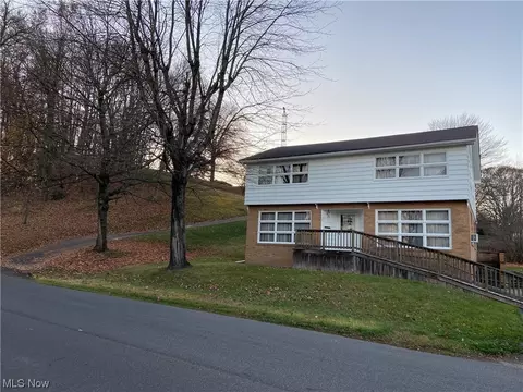 436 N Market, Minerva, OH 44657