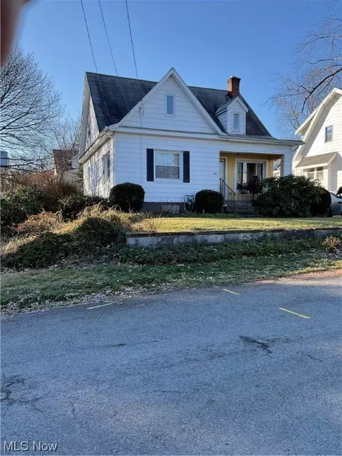436 Drexel St, Akron, OH 44310 photo 2