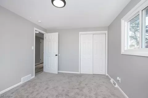30892 Roosevelt Rd, Wickliffe, OH 44092 photo 10