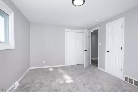 30892 Roosevelt Rd, Wickliffe, OH 44092 photo 13