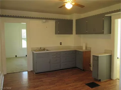 160 Oakview, Struthers, OH 44471 photo 10