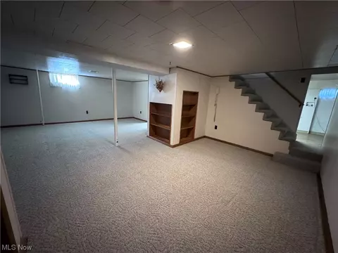 908 41st St, Vienna, WV 26105 photo 17