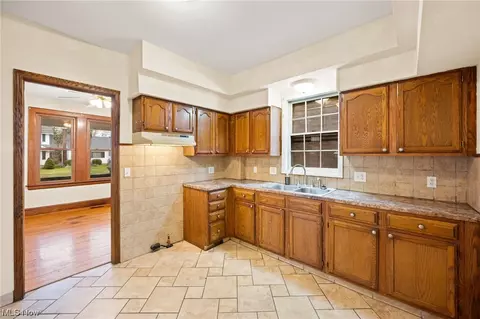 1803 W 9th St, Ashtabula, OH 44004 photo 12