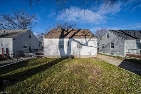 523 Eastern Heights Blvd, Elyria, OH 44035 photo 27