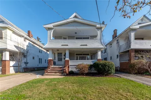 2125 Eldred, Lakewood, OH 44107