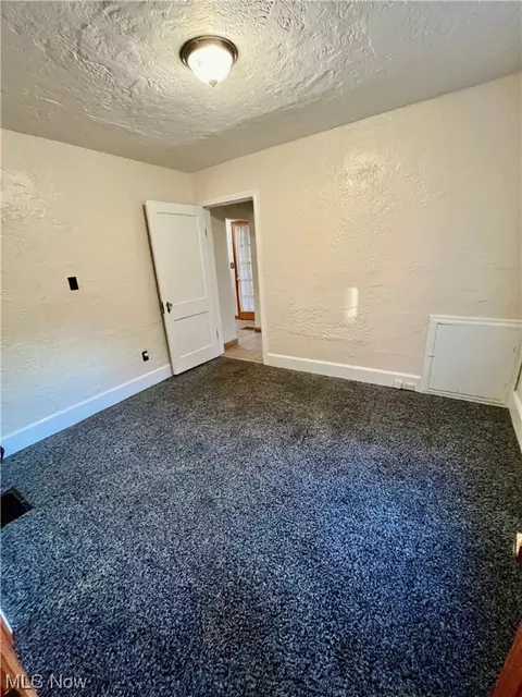 3477 E Middletown, New Springfield, OH 44443 photo 13