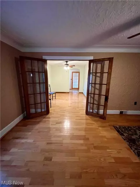3477 E Middletown, New Springfield, OH 44443 photo 9