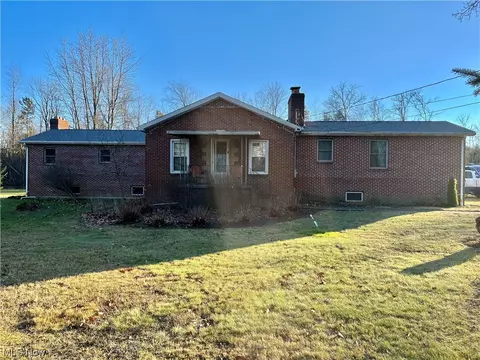 3477 E Middletown, New Springfield, OH 44443