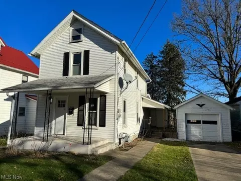 476 Sharp, Salem, OH 44460 photo 3