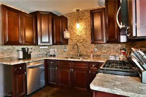25 Brookfield Ave, Boardman, OH 44512 photo 11