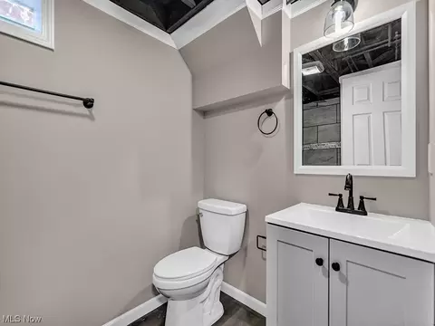 835 E 216th St, Euclid, OH 44119 photo 20