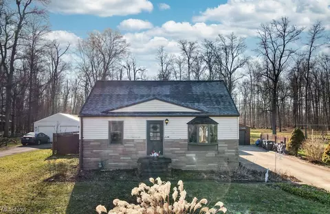 3180 Boston Rd, Brunswick, OH 44212