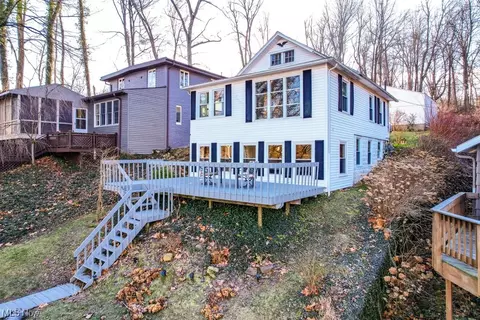 191 Sycamore Dr NW, North Canton, OH 44720