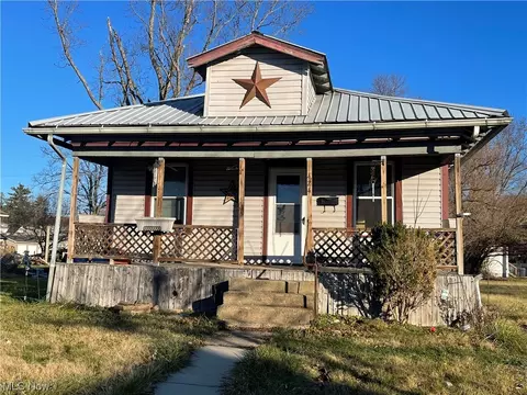 424 N 5th, Cambridge, OH 43725