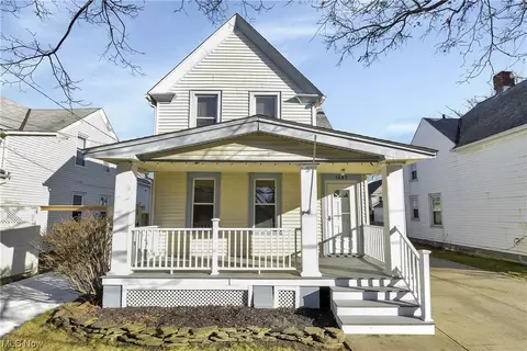 1487 Winchester Ave, Lakewood, OH 44107