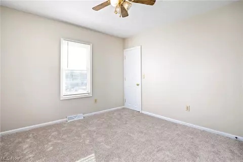 4100 Broadway, Lorain, OH 44052 photo 17