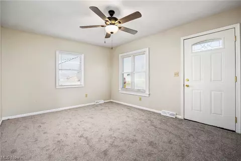 4100 Broadway, Lorain, OH 44052 photo 10