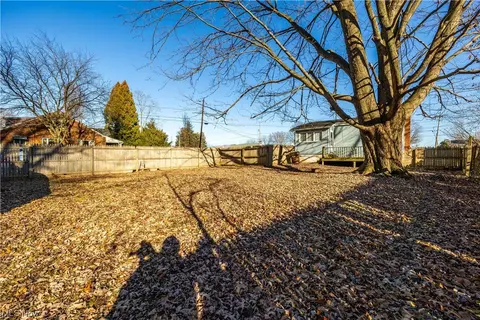 4100 Broadway, Lorain, OH 44052 photo 3