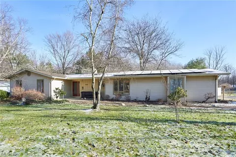 11789 Achilles Dr, Concord, OH 44077
