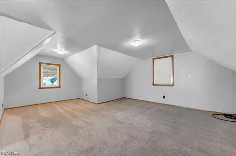 672 E 241st St, Euclid, OH 44123 photo 18