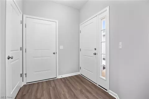 Other - 213 Silver Spring Cir, Elyria, OH 44035 photo 1 of 10
