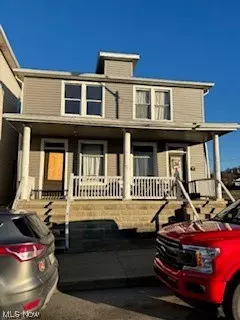 152 8th St, Zanesville, OH 43701