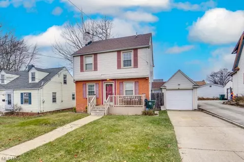 1003 28th NE, Canton, OH 44714