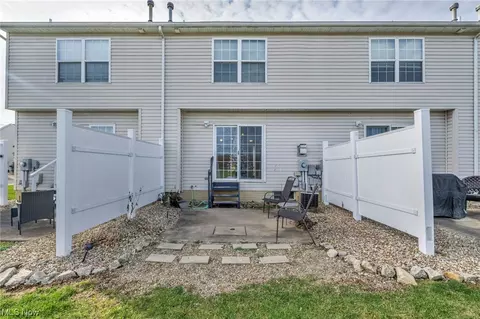 112 Meander Ln, Elyria, OH 44035 photo 28