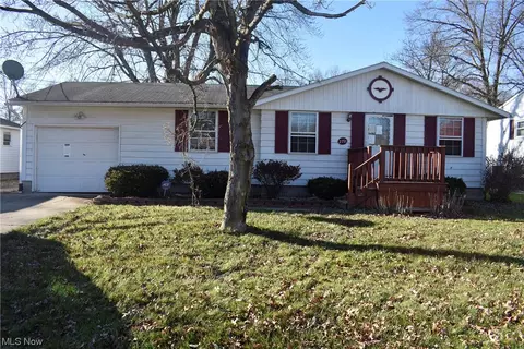 2791 Heather NW, Warren, OH 44485