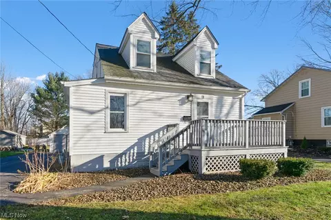 31 Hood, Canfield, OH 44406