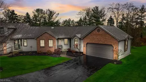 81 Talsman #3, Canfield, OH 44406