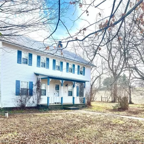 3492 State Route 555, Little Hocking, OH 45742