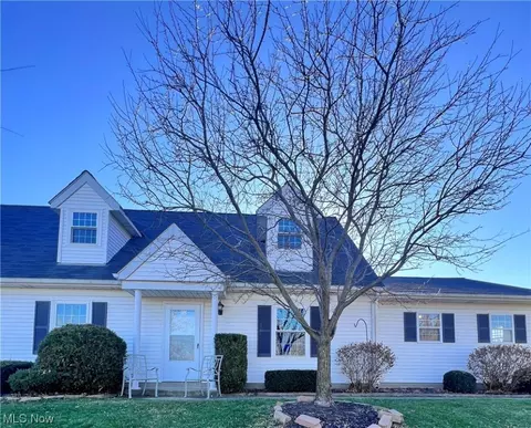 5104 Liberty #B, Willoughby, OH 44094