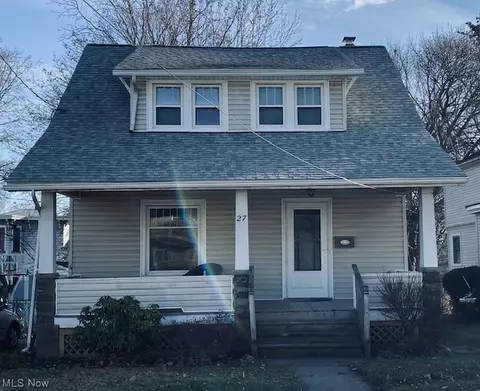 27 W South St, Painesville, OH 44077