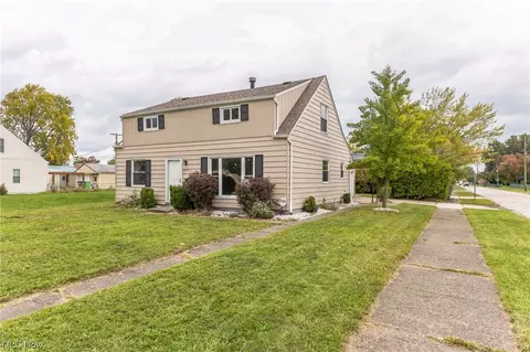 27191 Shirley Ave, Euclid, OH 44132