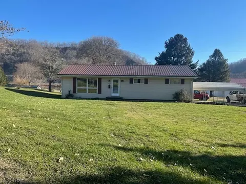 174 Belt St, Powhatan Point, OH 43942