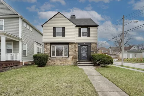3617 Ludgate Rd, Shaker Heights, OH 44120