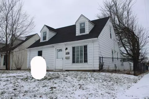 18500 Homeway, Cleveland, OH 44135
