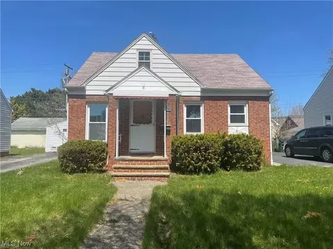 20601 Nicholas, Euclid, OH 44123