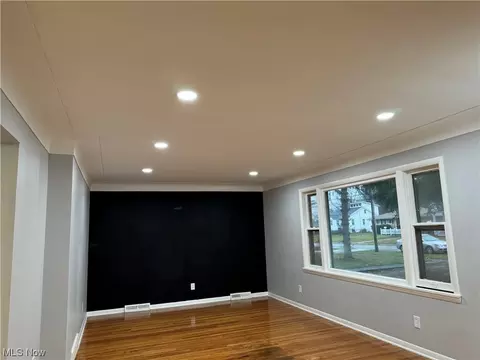 14904 Summit Ave, Maple Heights, OH 44137 photo 8