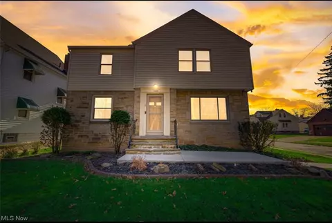 11002 Edgepark Dr, Garfield Heights, OH 44125