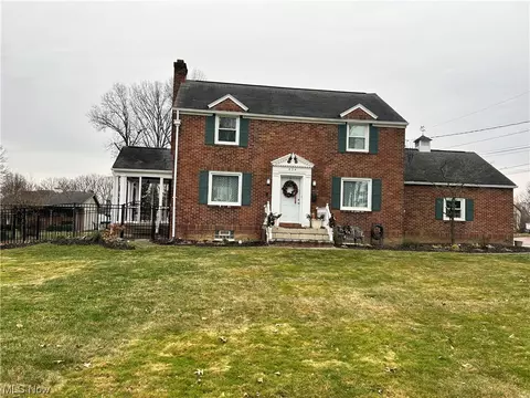 404 Firestone Ave, Columbiana, OH 44408